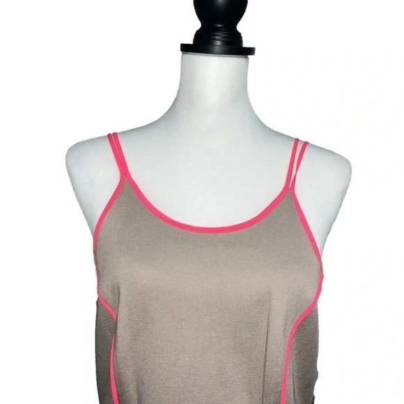 NWT TRINA TURK Yvette Dress Gray and Pink Sleeveless Size 8 - Picture 3 of 7